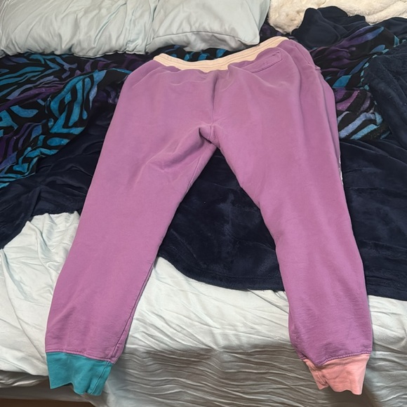 Sisters Apparel Sweatpants - Picture 2 of 6